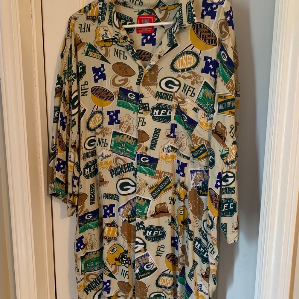 Vintage Green Bay Packers Hawaiian style shirt